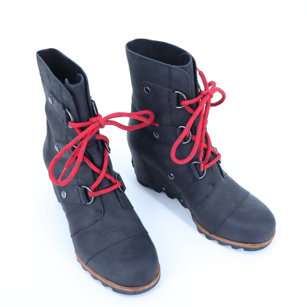 SOREL Joan of Arctic Wedge Boot Black Leather Red Lace Up Winterwear Women's 8